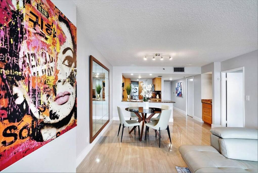Apartamento Day Dreamer! Water & Views!